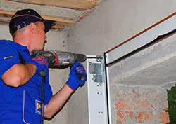 Trust Garage Door Darby, PA 610-708-9036 - repair-side